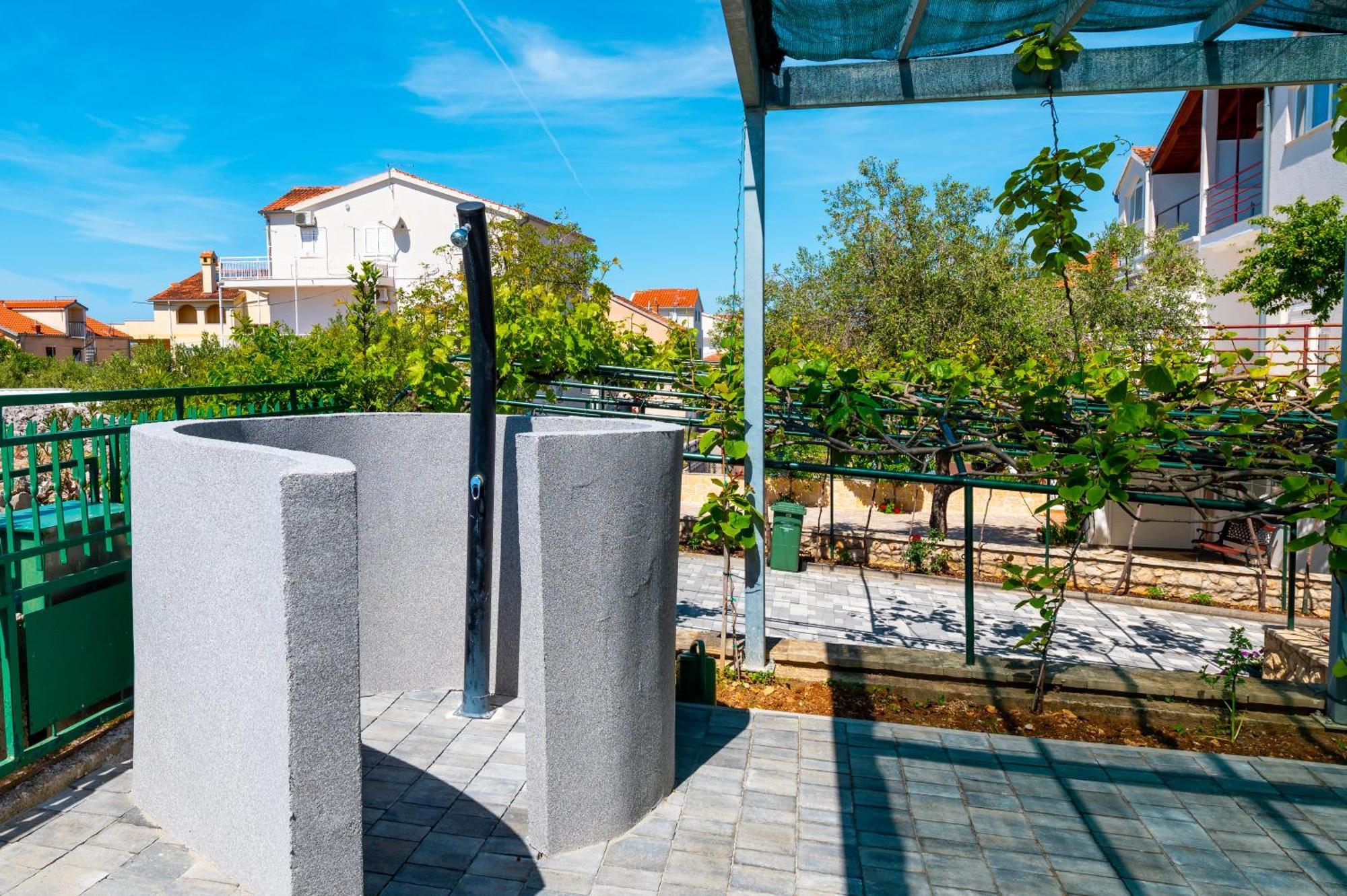 Danica Luxury Seaside Apartment Šibenik Exterior foto