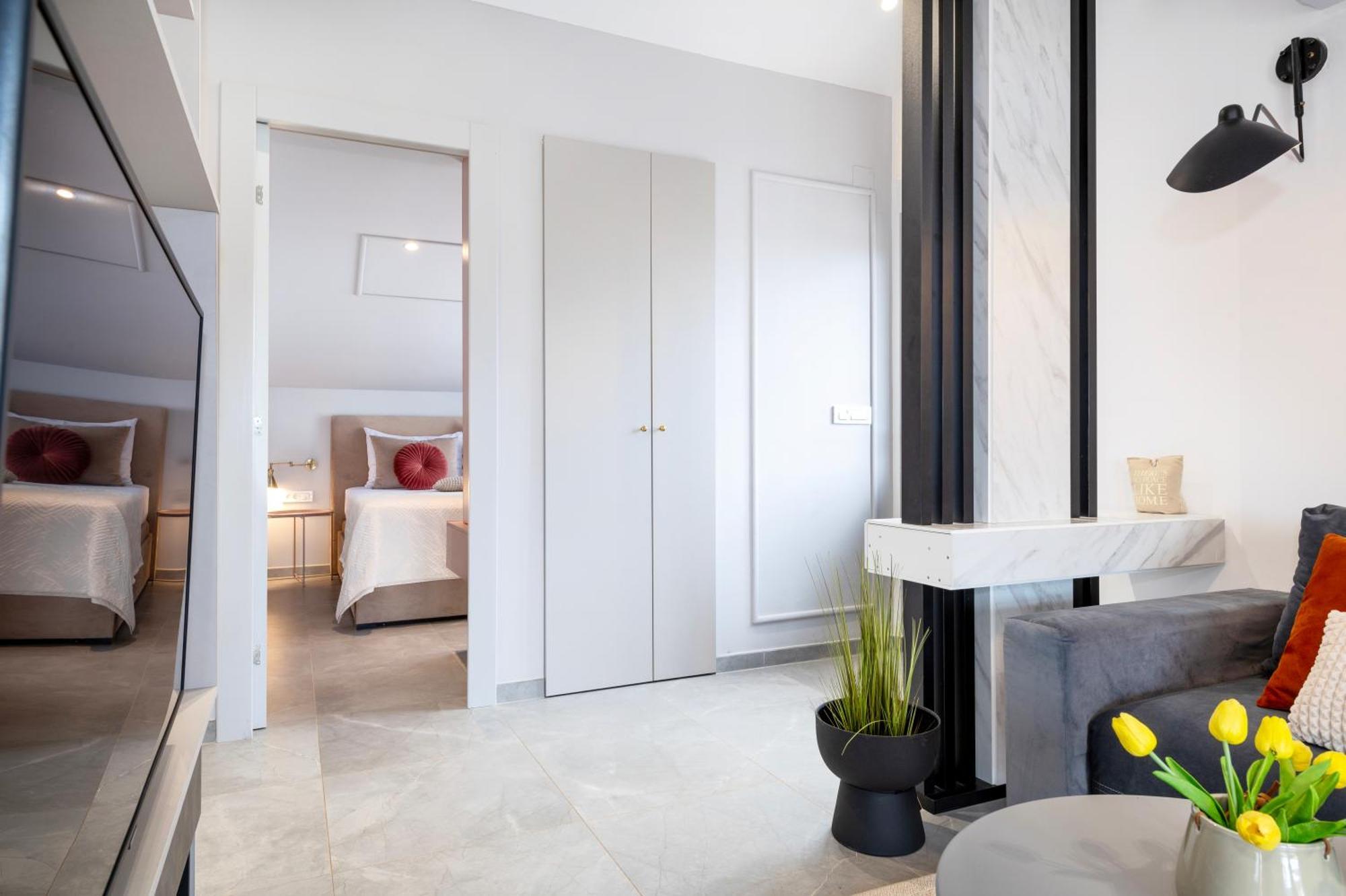 Danica Luxury Seaside Apartment Šibenik Exterior foto